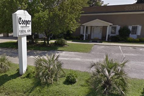 Dillon, SC 29536 843-774-4473. Verleen Emanuel. 5/9/1935 - 7/22/2023. ... We are pleased to have been voted the best funeral home in Dillon County for the 12th ... 